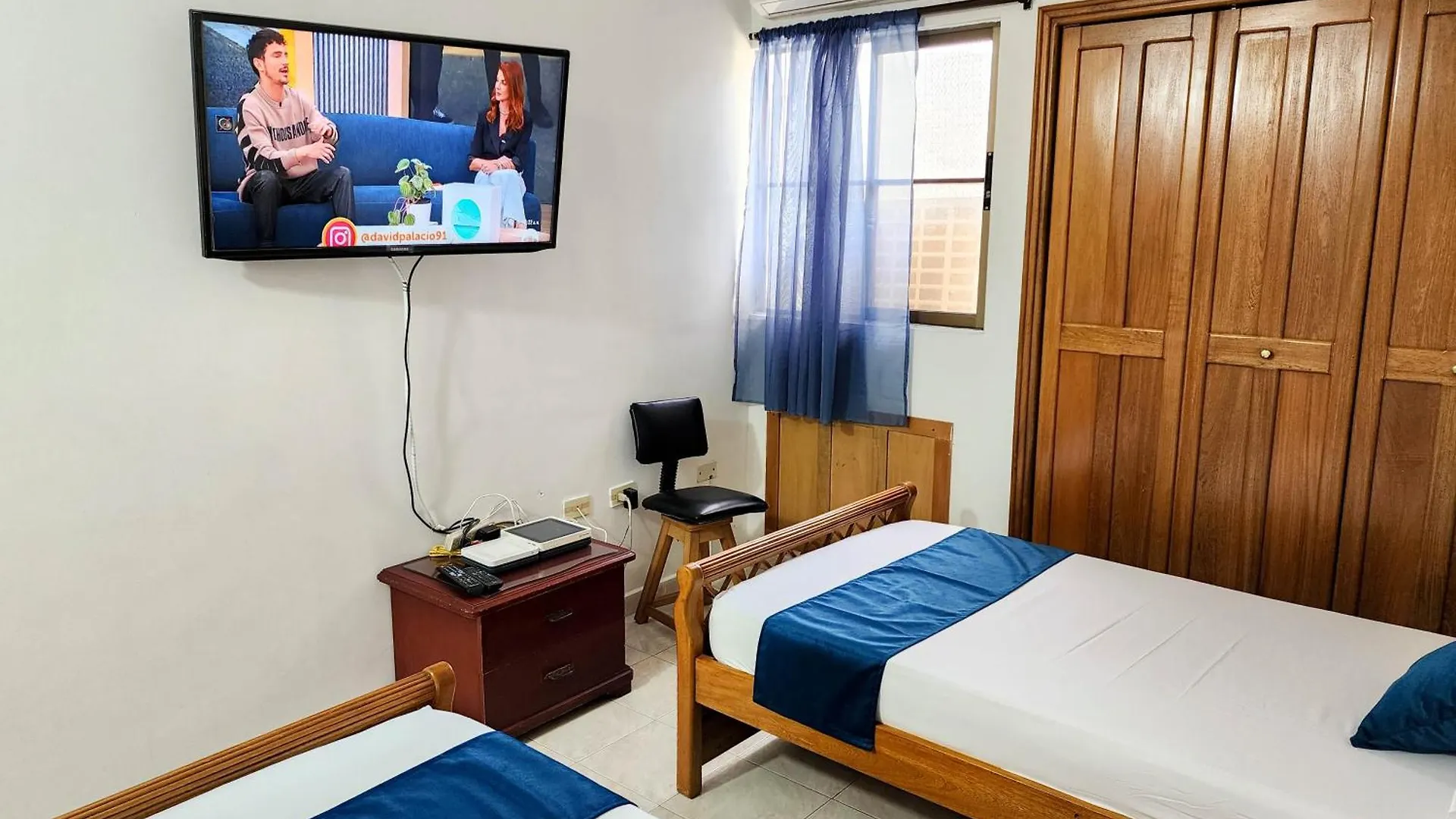 Apartamentos Cerca A La Playa, Los Laureles - By Bedviajes Santa Marta  Colombia