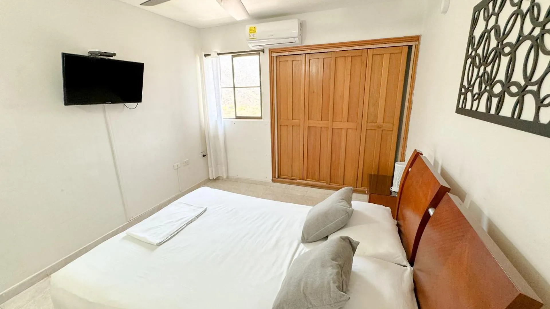 Apartment Apartamentos Cerca A La Playa, Los Laureles - By Bedviajes Santa Marta