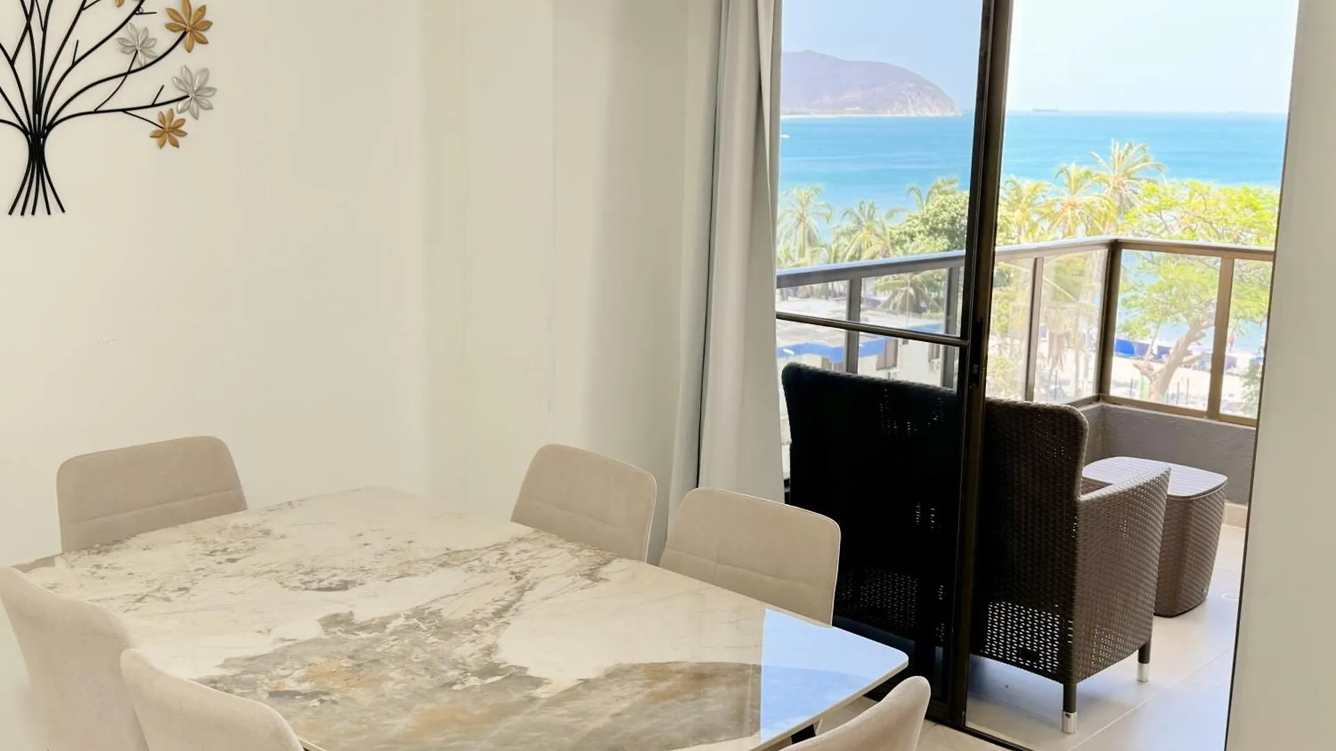 Apartment Apartamentos Cerca A La Playa, Los Laureles - By Bedviajes Santa Marta